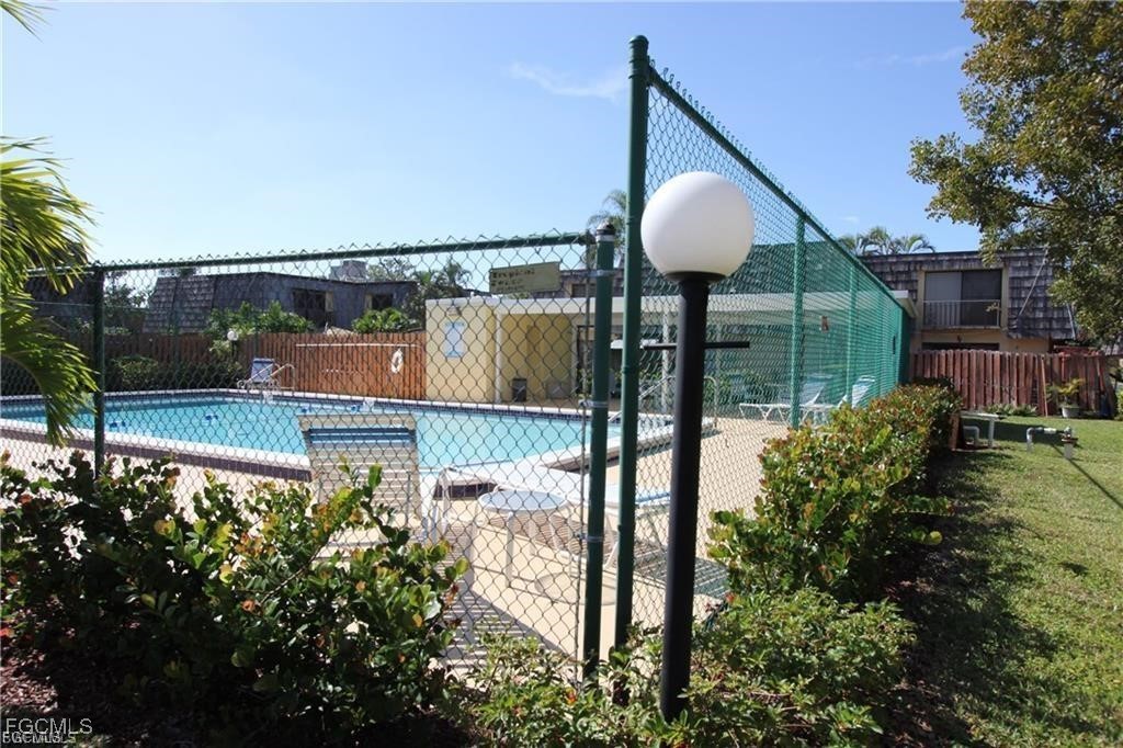 1715  Park Meadows Drive, Apt 4
