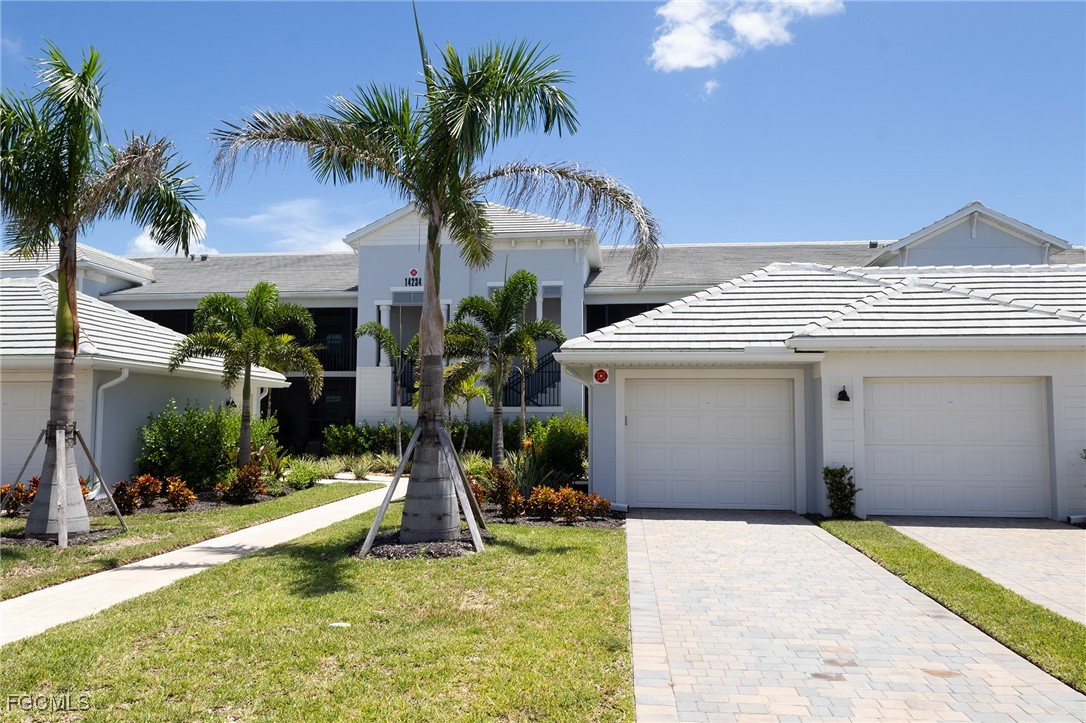 14234  Heritage Landing Boulevard, Apt: 1014