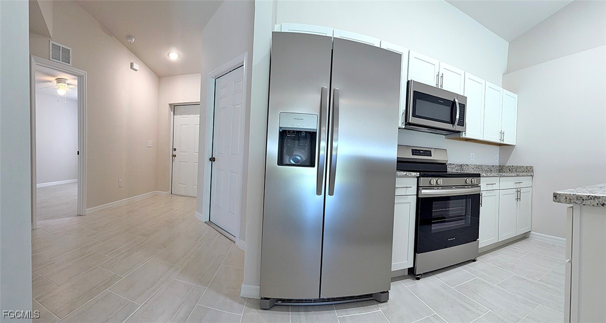 2938/3000  Santa Barbara Boulevard