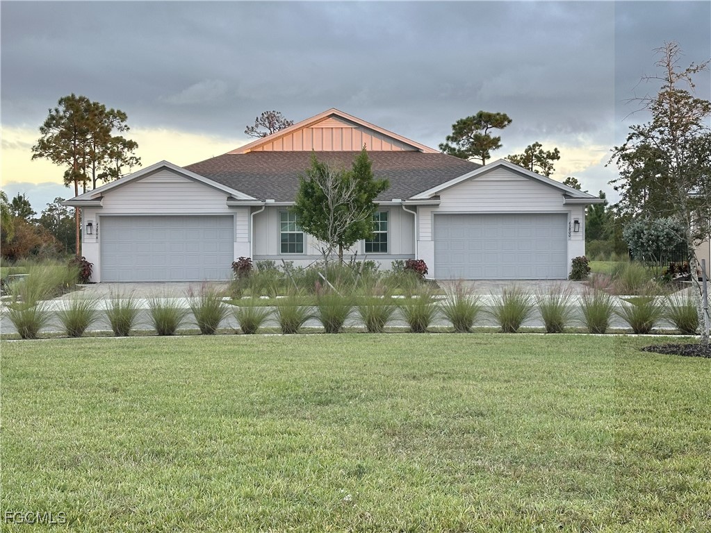 43800  Blue Heron Lane