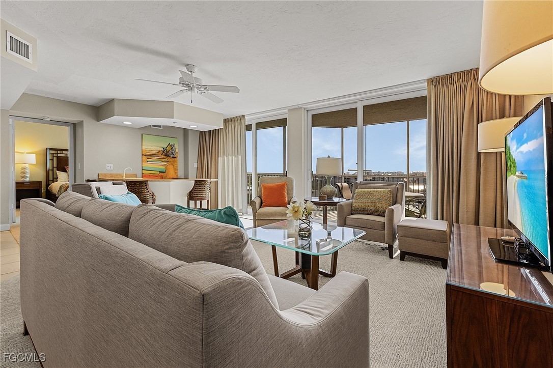 6620  Estero Boulevard, Apt 801