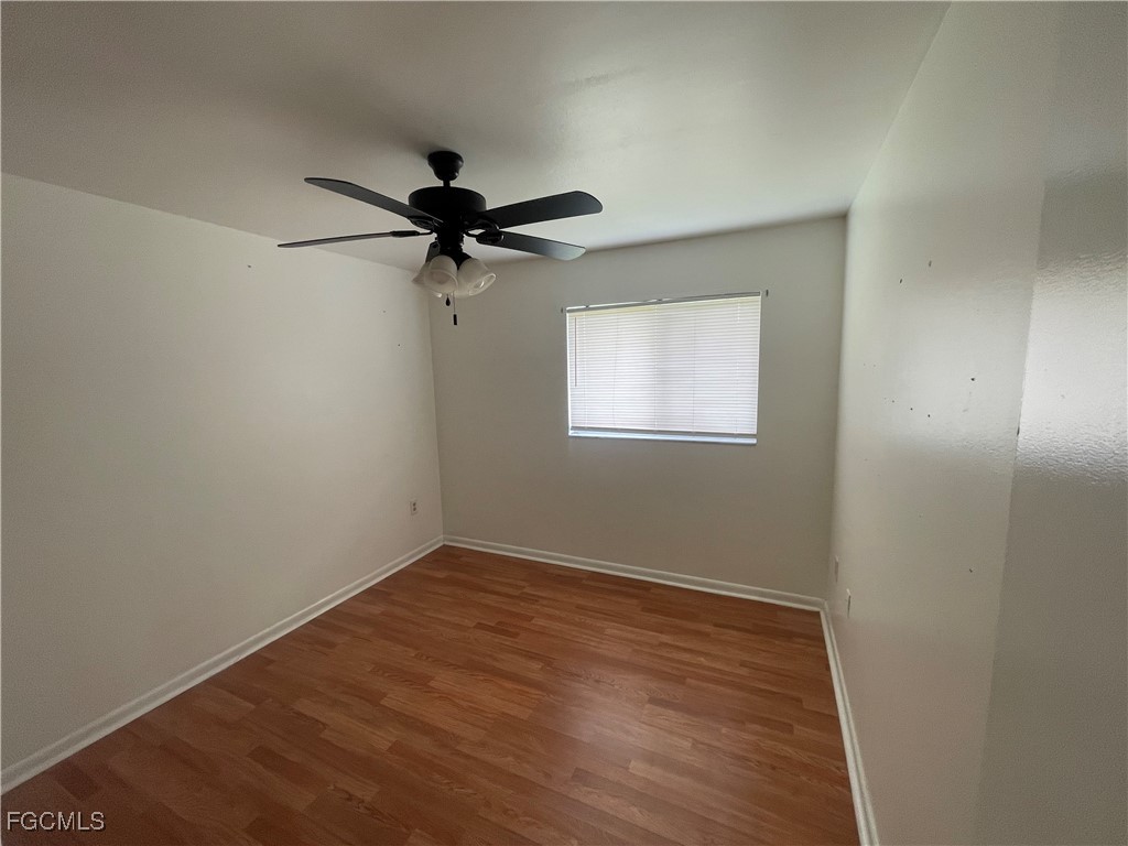 503/505 NE 24th Place