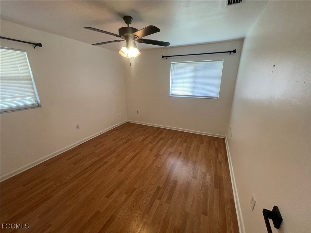 503/505 NE 24th Place
