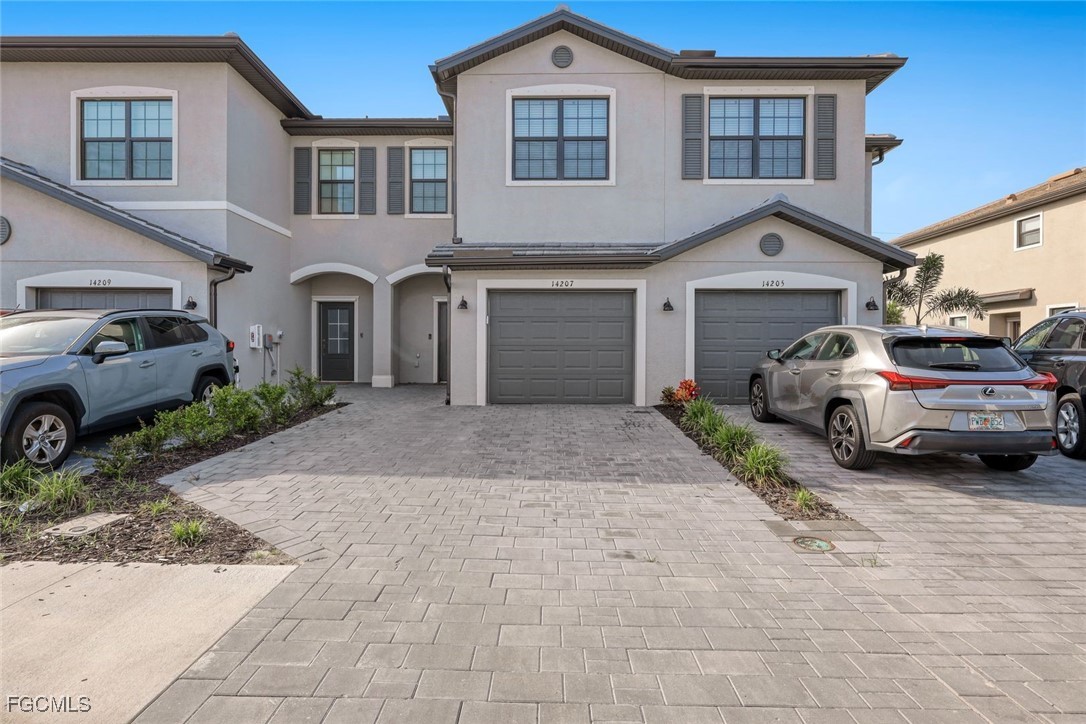 14207  Pine Lodge Lane