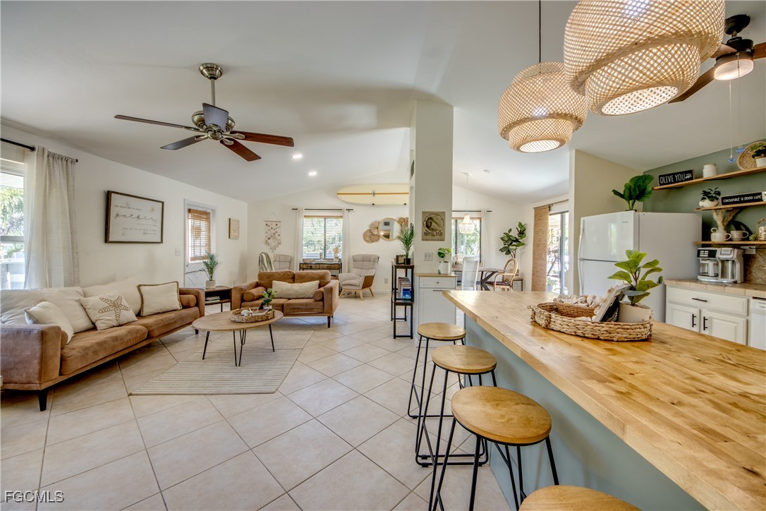 10600  Habitat Trail