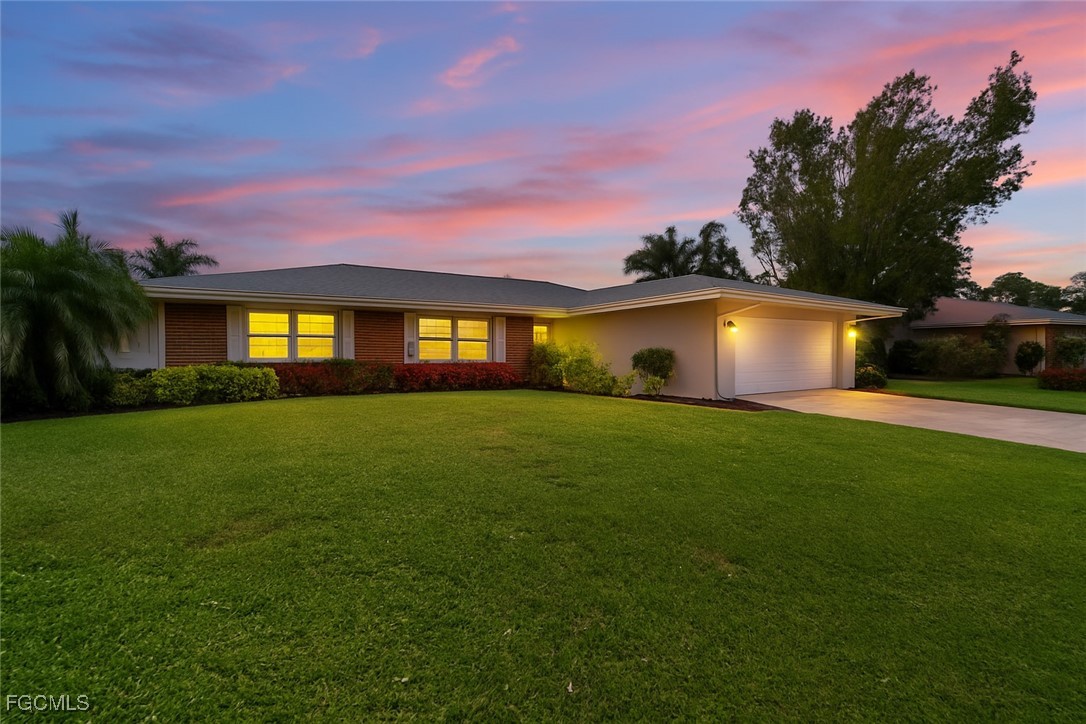 2182  Channel Way