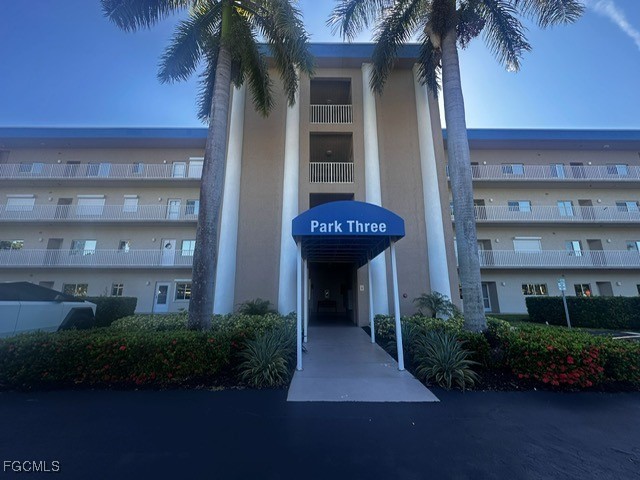 14831  Park Lake Drive, Apt 209