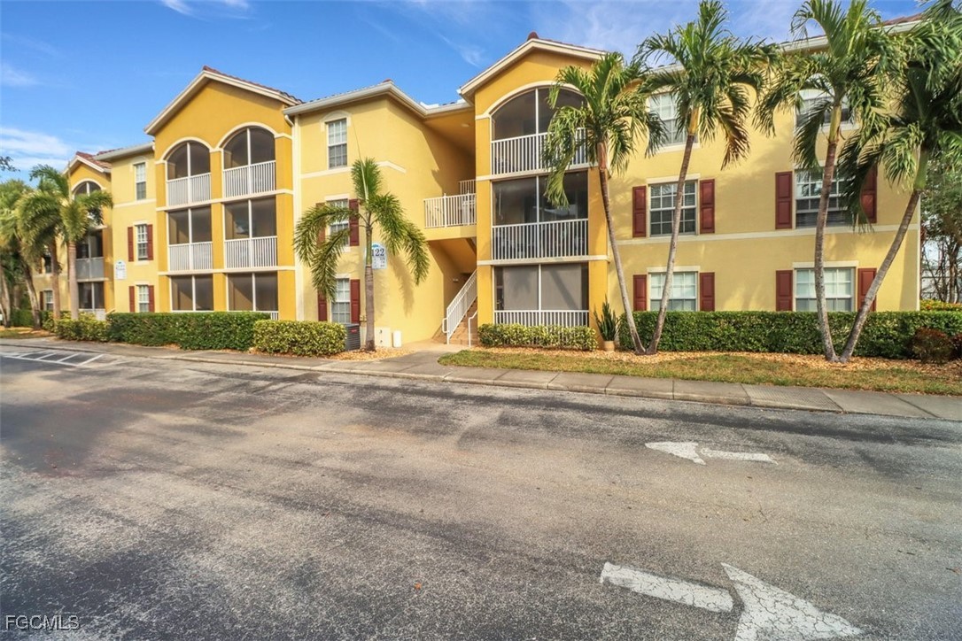 4105  Residence Drive, Apt 722
