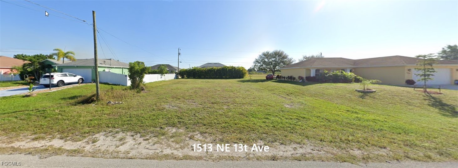 1513 NE 13th Avenue