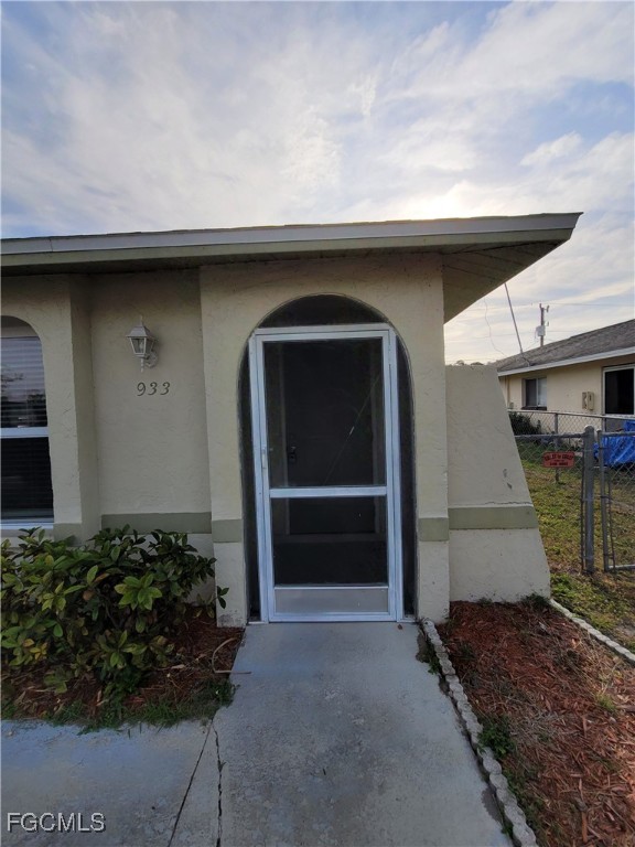 933 SE 23rd Place
