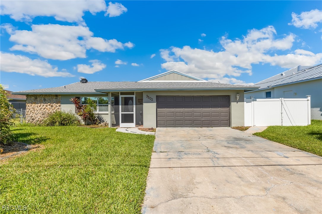 3502 SE 18th Place