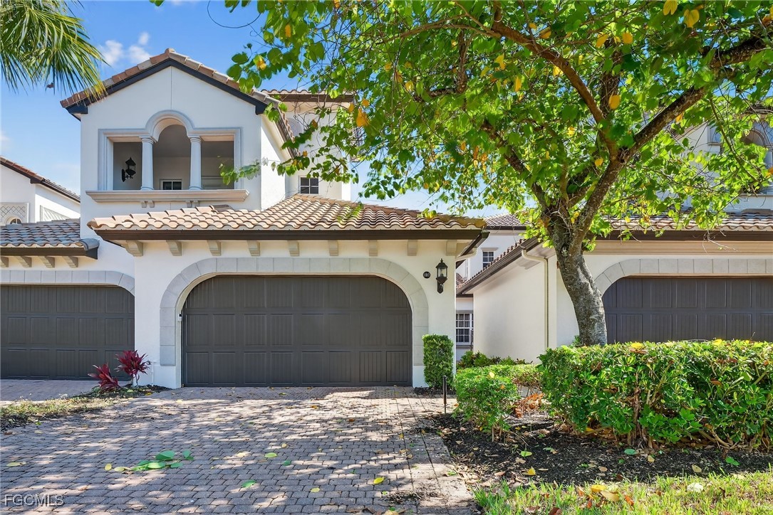 3735  Montreux Lane, Apt 102