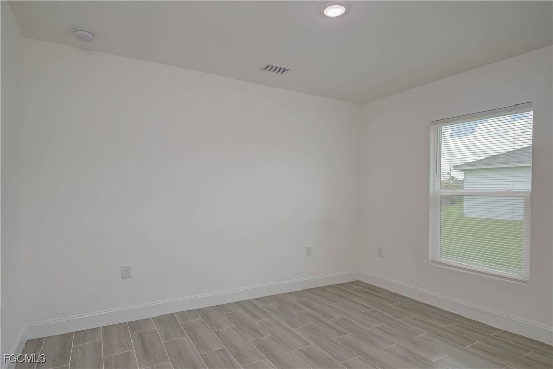 849/851  Bedford Drive
