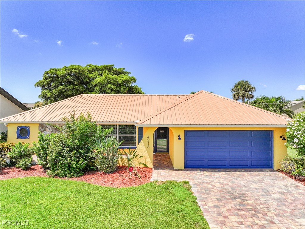 4218 SE 6th Place