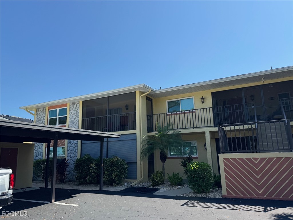 4109 SE 19th Avenue, Apt 207
