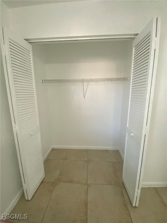 910 SE 14th Terrace, Apt 2