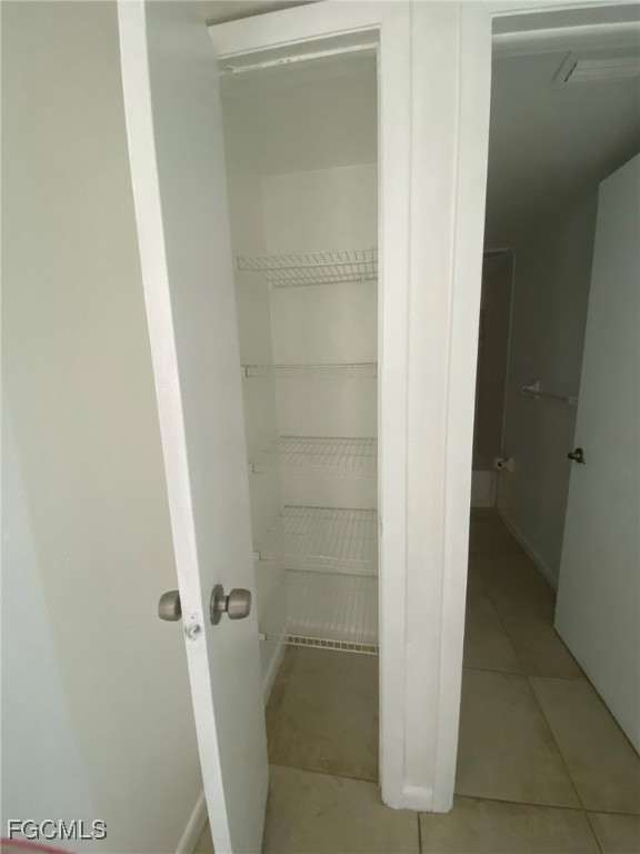 910 SE 14th Terrace, Apt 2