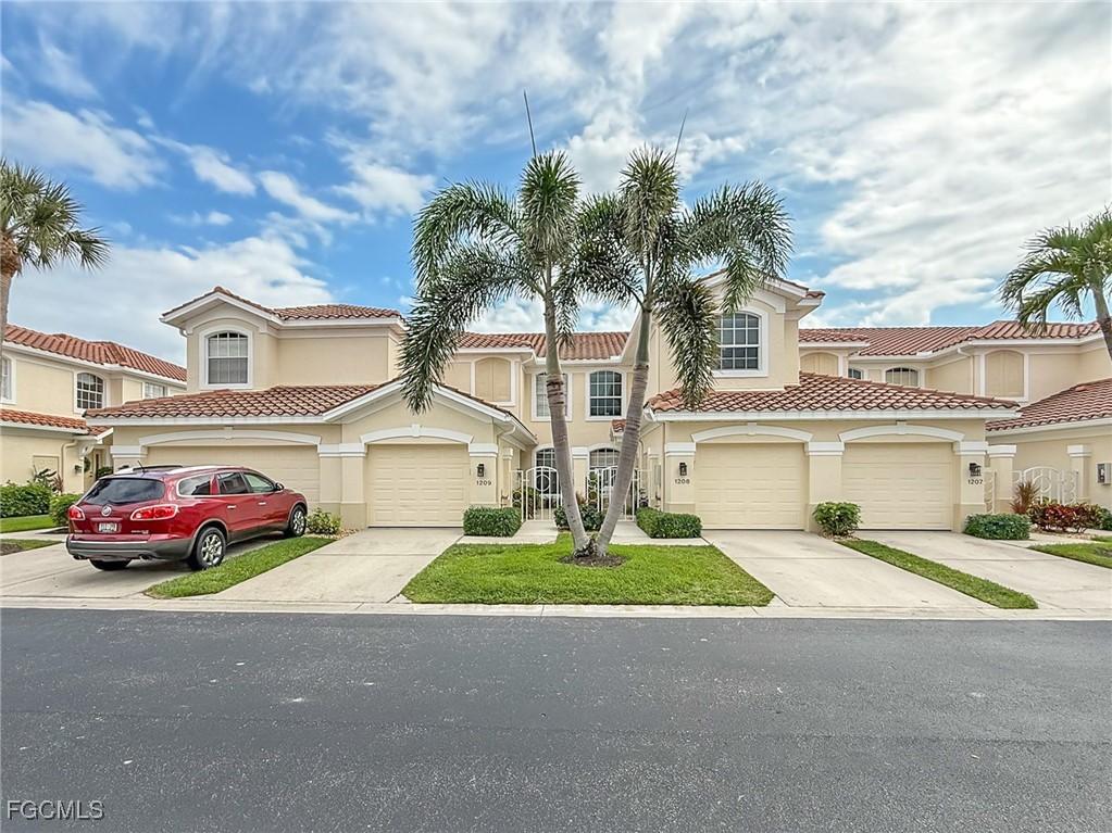 15055  Tamarind Cay Court, Apt 1209