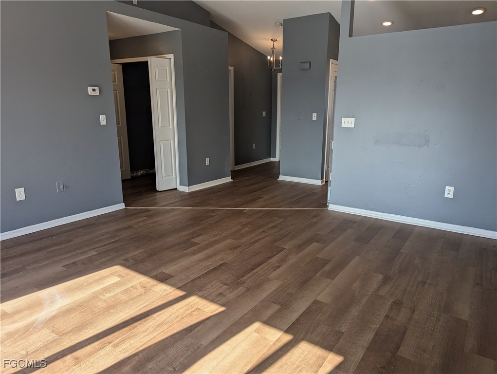 2405/2407  Mansfield Avenue