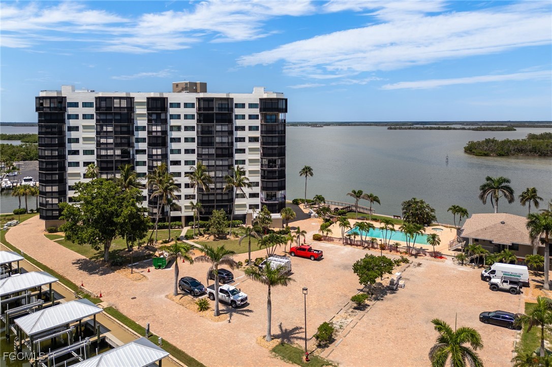 4265  Bay Beach Lane, Apt 425