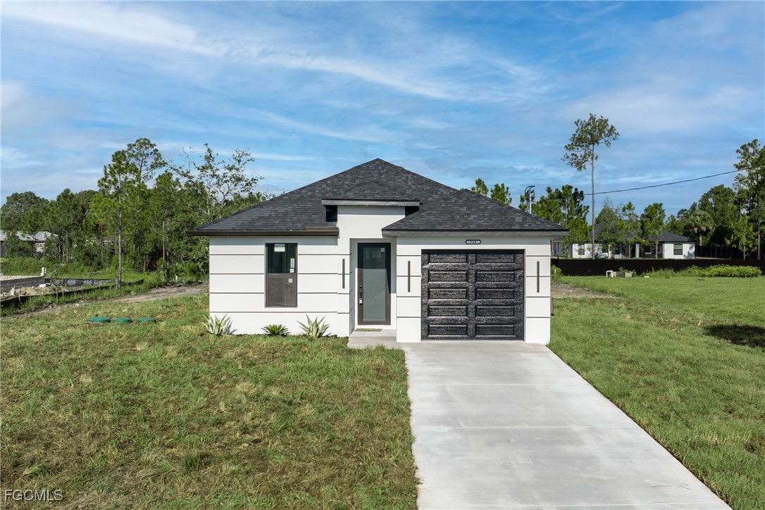 713  Desoto Avenue