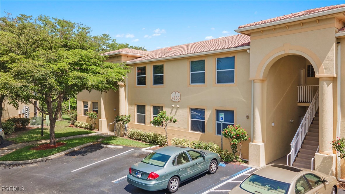 4133  Bellasol Circle, Apt 322