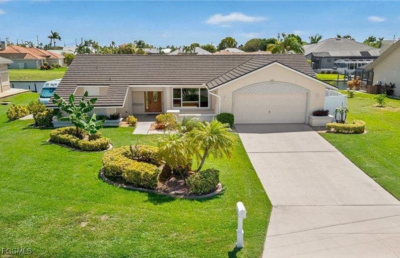 4909 SW 8th Court