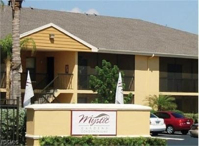 5321  Summerlin Road, Apartment 2111