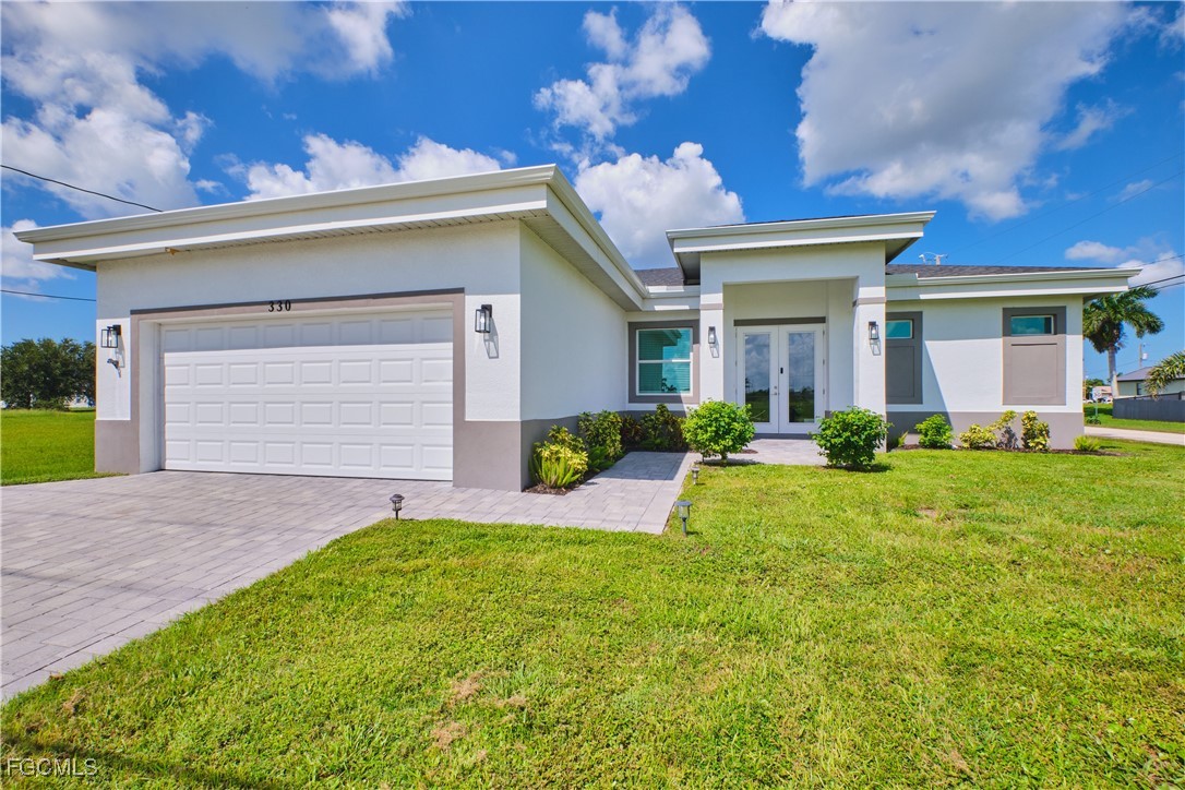 330  El Dorado Boulevard