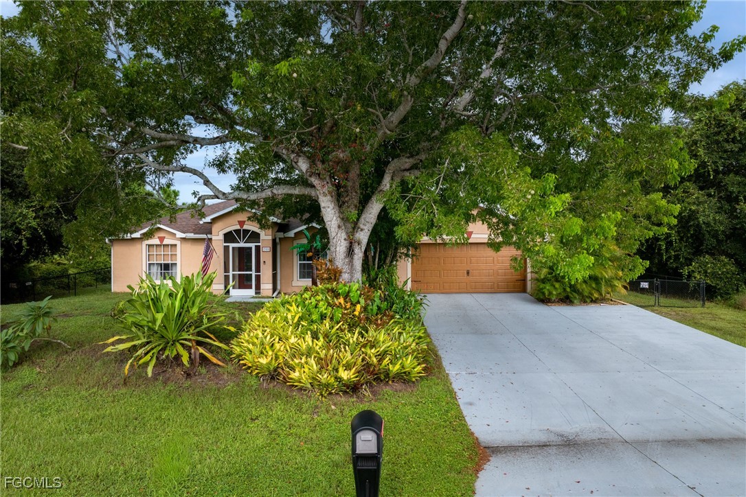705  Magnolia Avenue