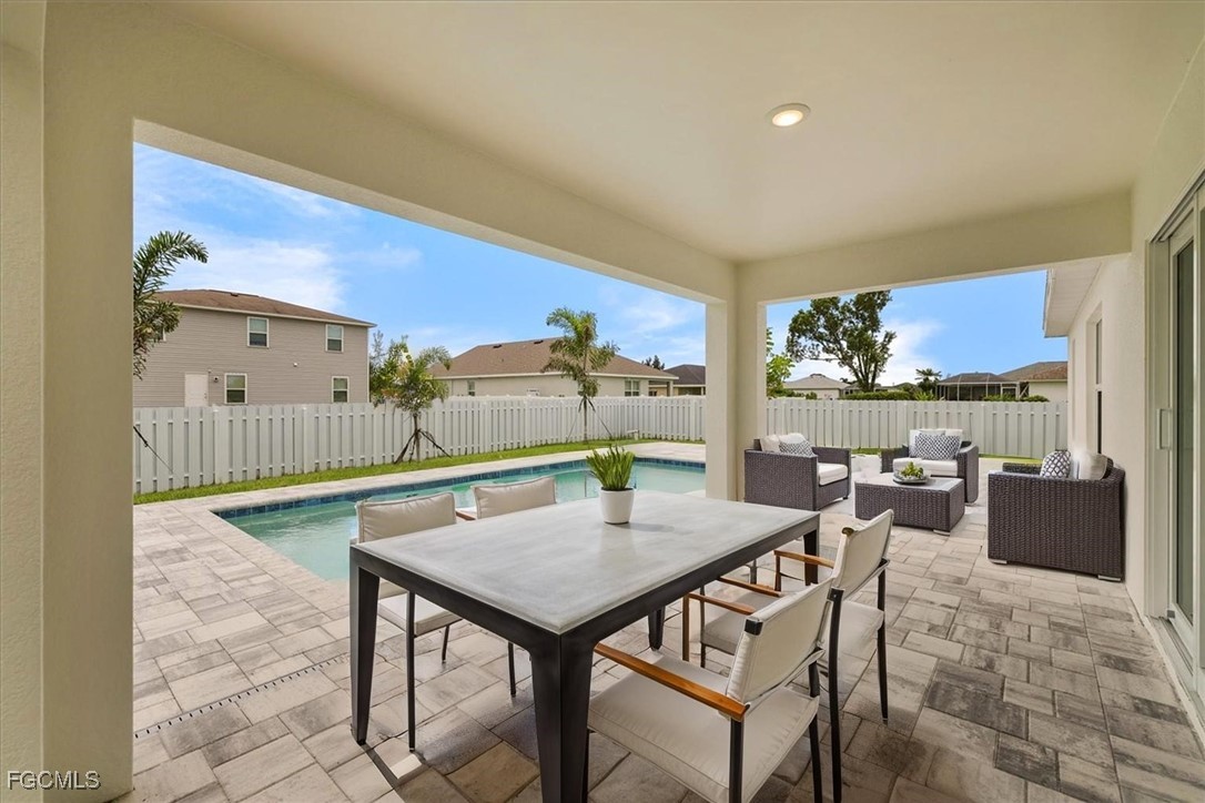 1927 NW 22nd Place