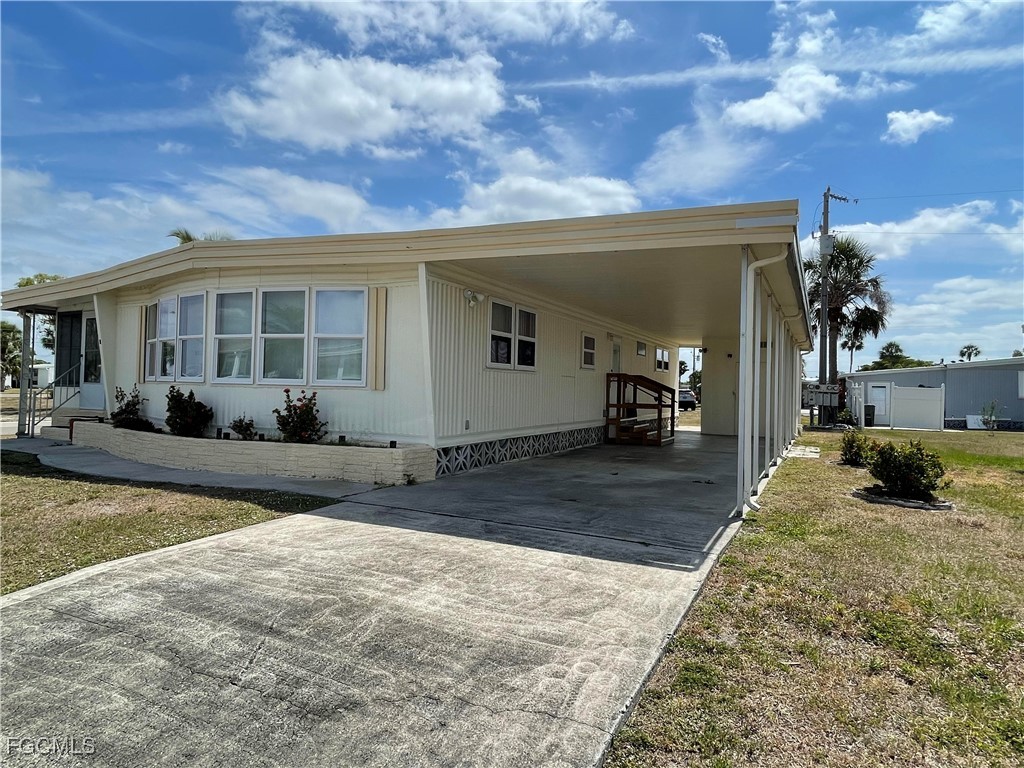 5518  Back Bay Bend