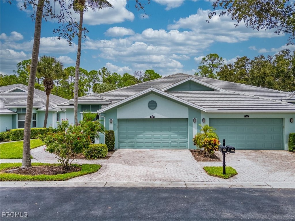 737  Mainsail Place