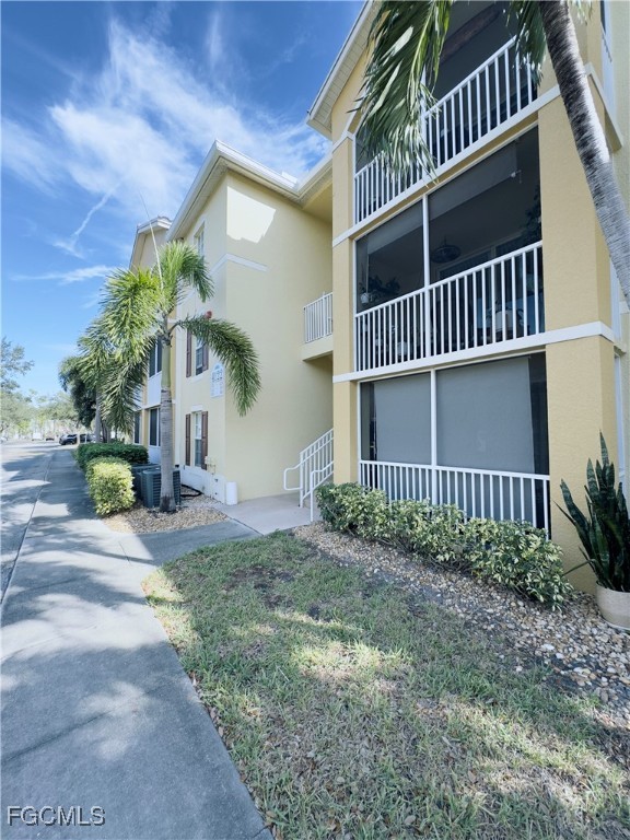 4122  Residence Drive, Apartment 106