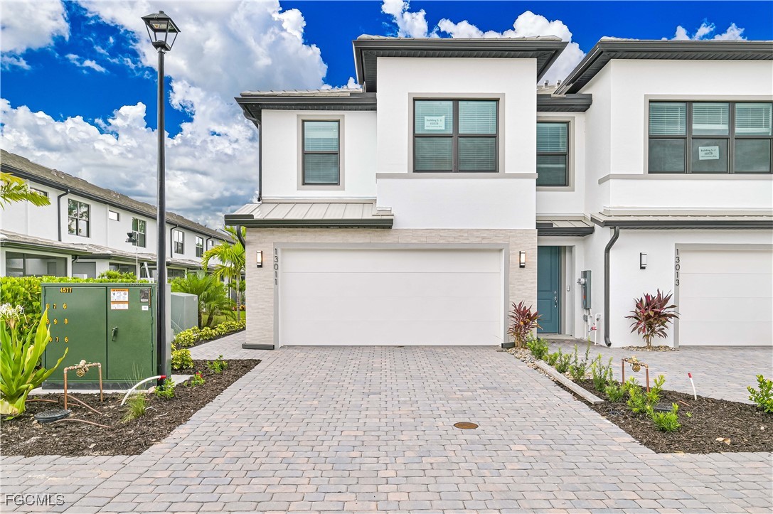 13011  Luminary Way