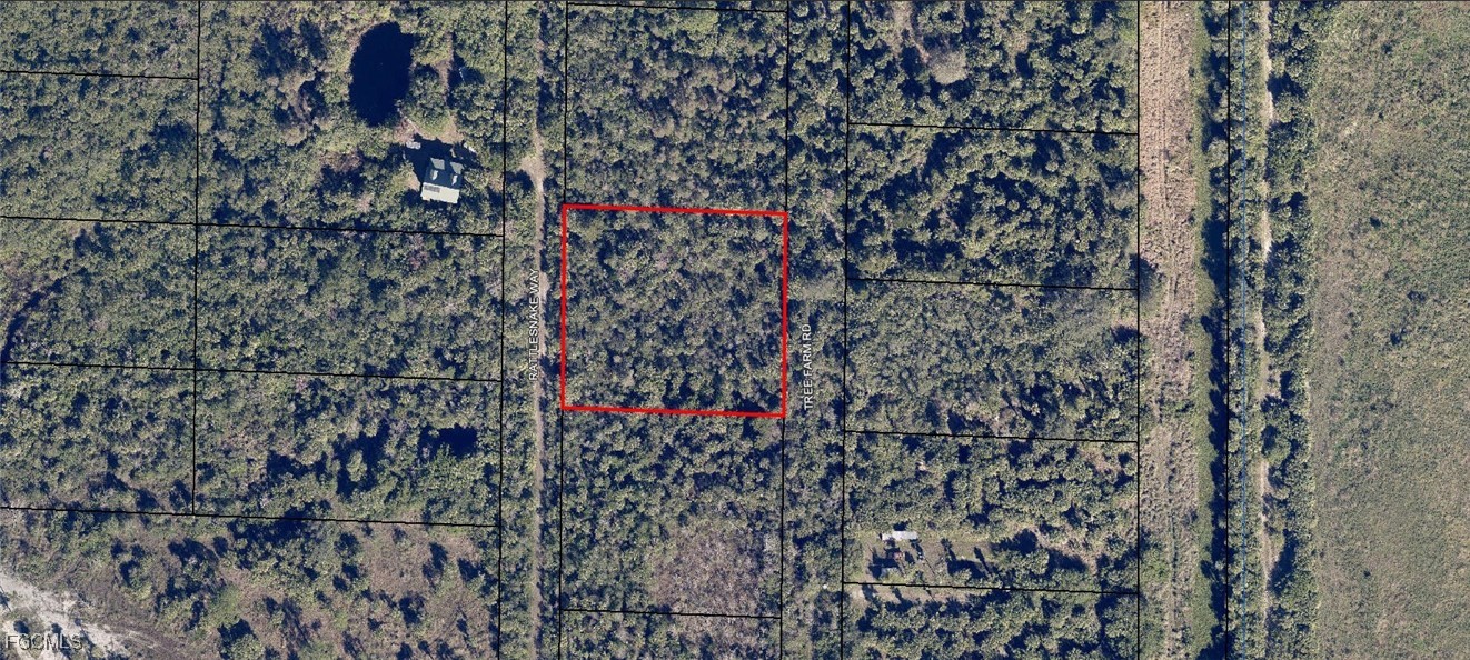 24-35-29-01-00010.0-  Rattlesnake Way
