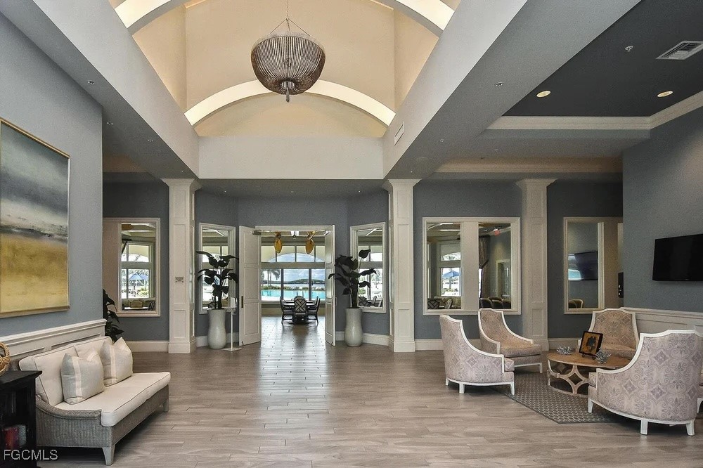 20268  Corkscrew Shores Boulevard