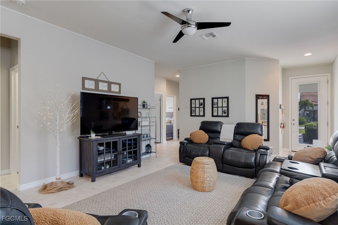 20268  Corkscrew Shores Boulevard