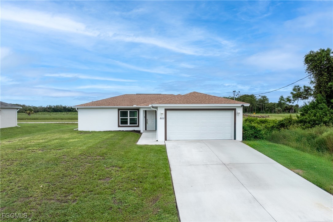 8101 N Salem Court