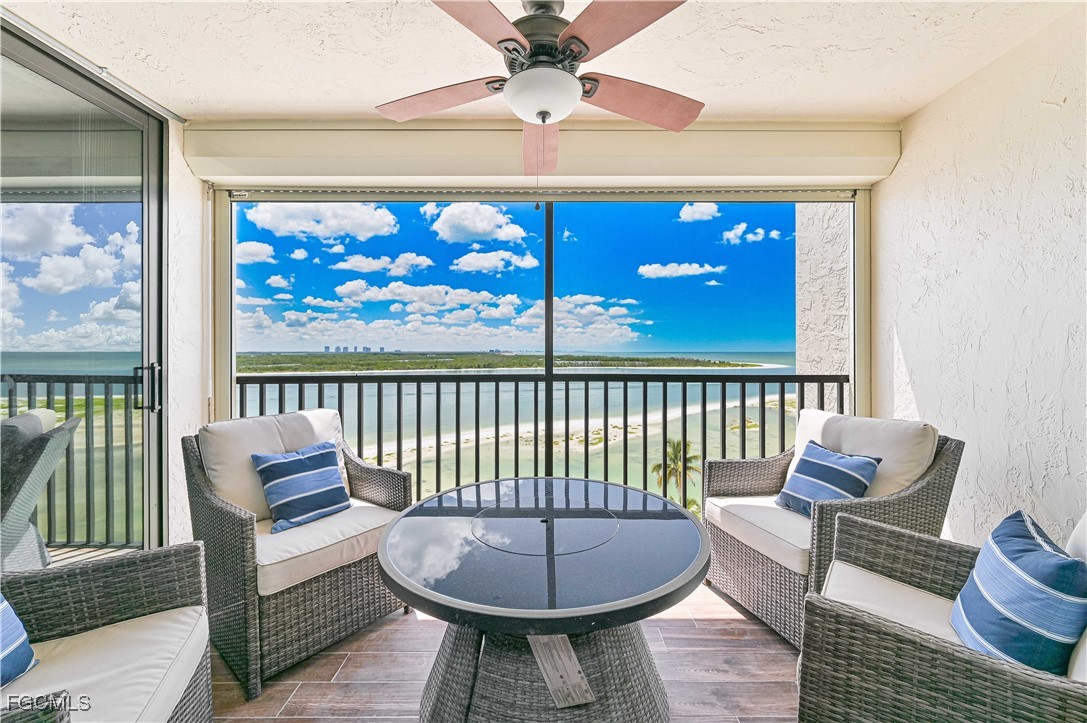 8400  Estero Boulevard, Apt 802