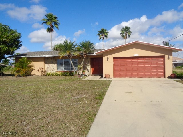 905 SW 40th Terrace