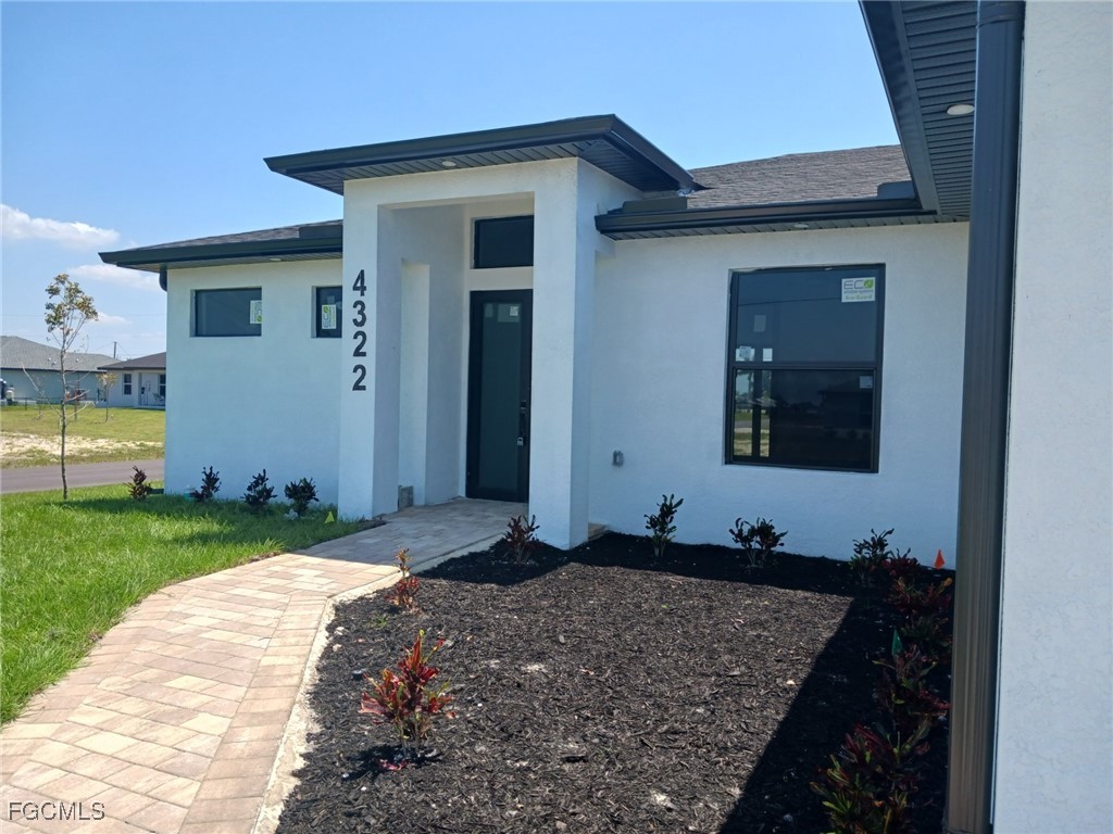 4322 NW 32nd Lane