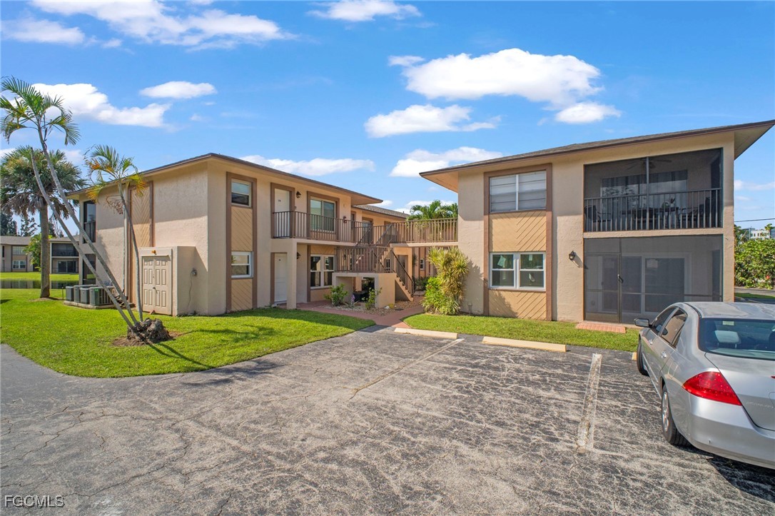 16881  davis Road, Apt 214