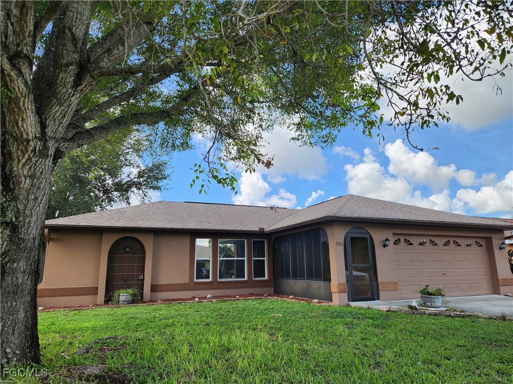 306 SE 21st Street