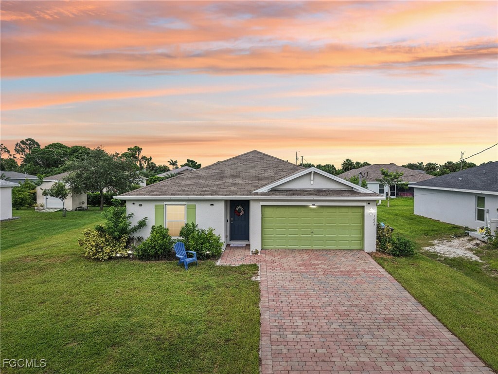 1607 NE 35th Lane