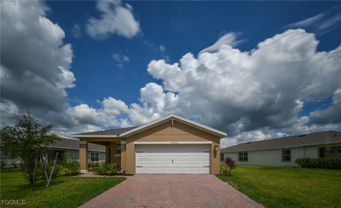 18524  Cronin Sand Lane