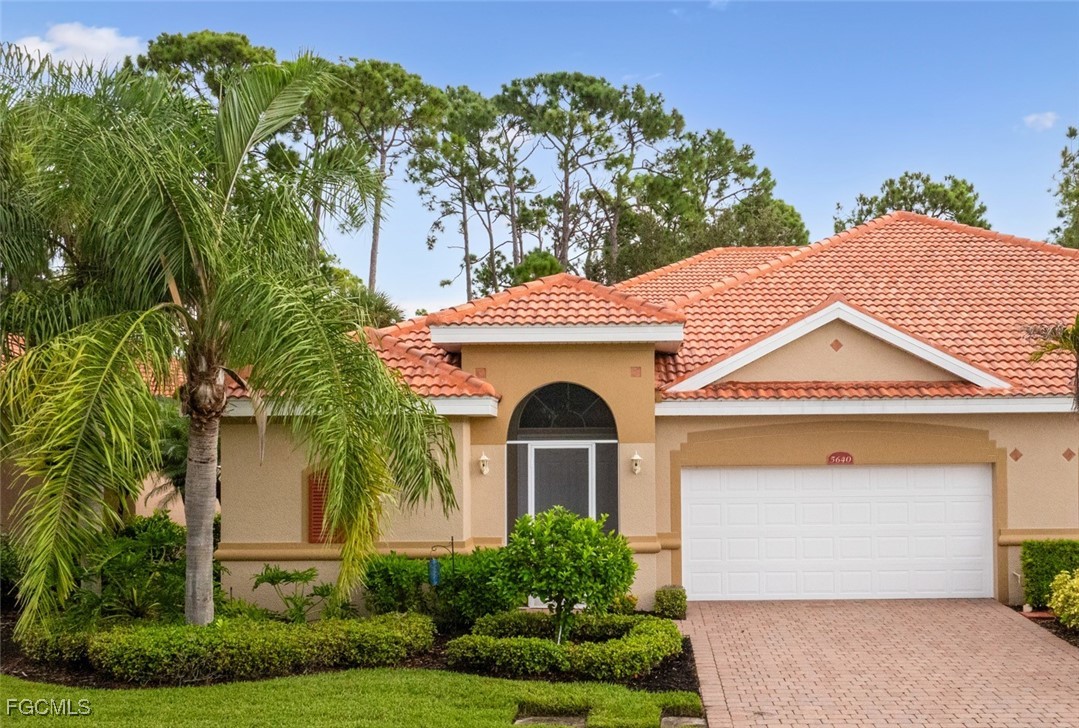 5640  Kensington Loop