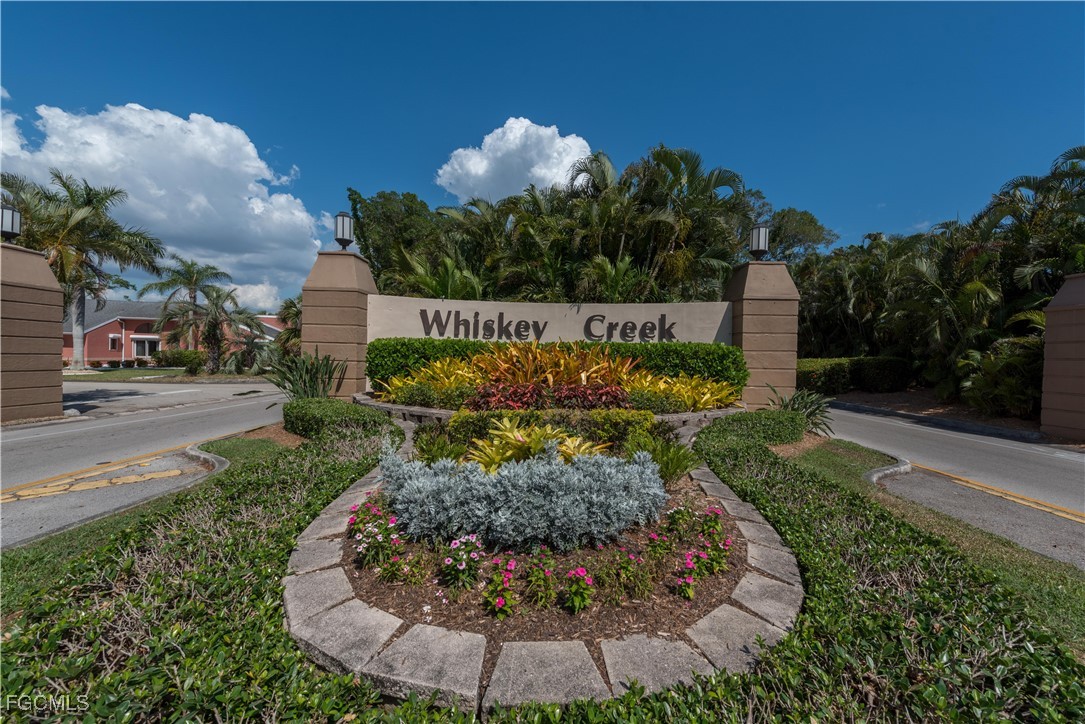 5569  Pendlewood Lane