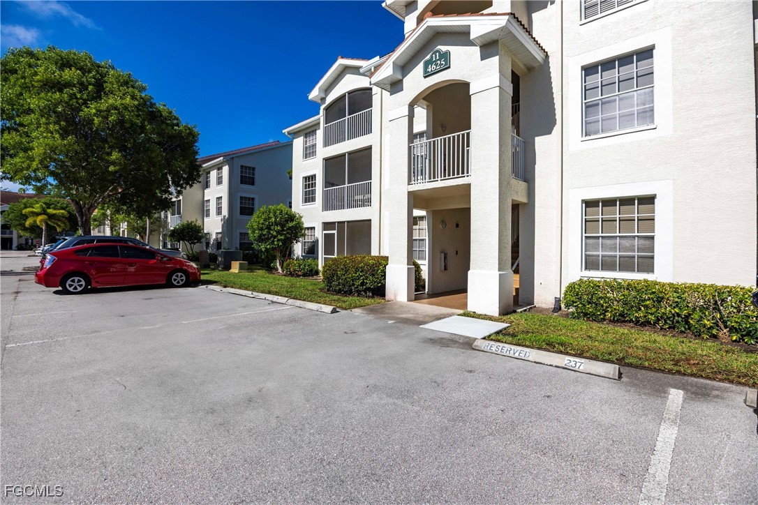 4625  Saint Croix Lane, Apt 1111