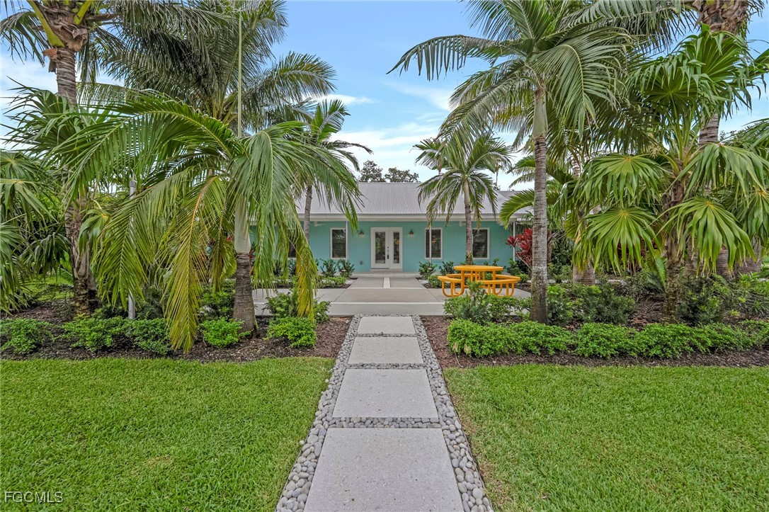 1245  Gasparilla Drive